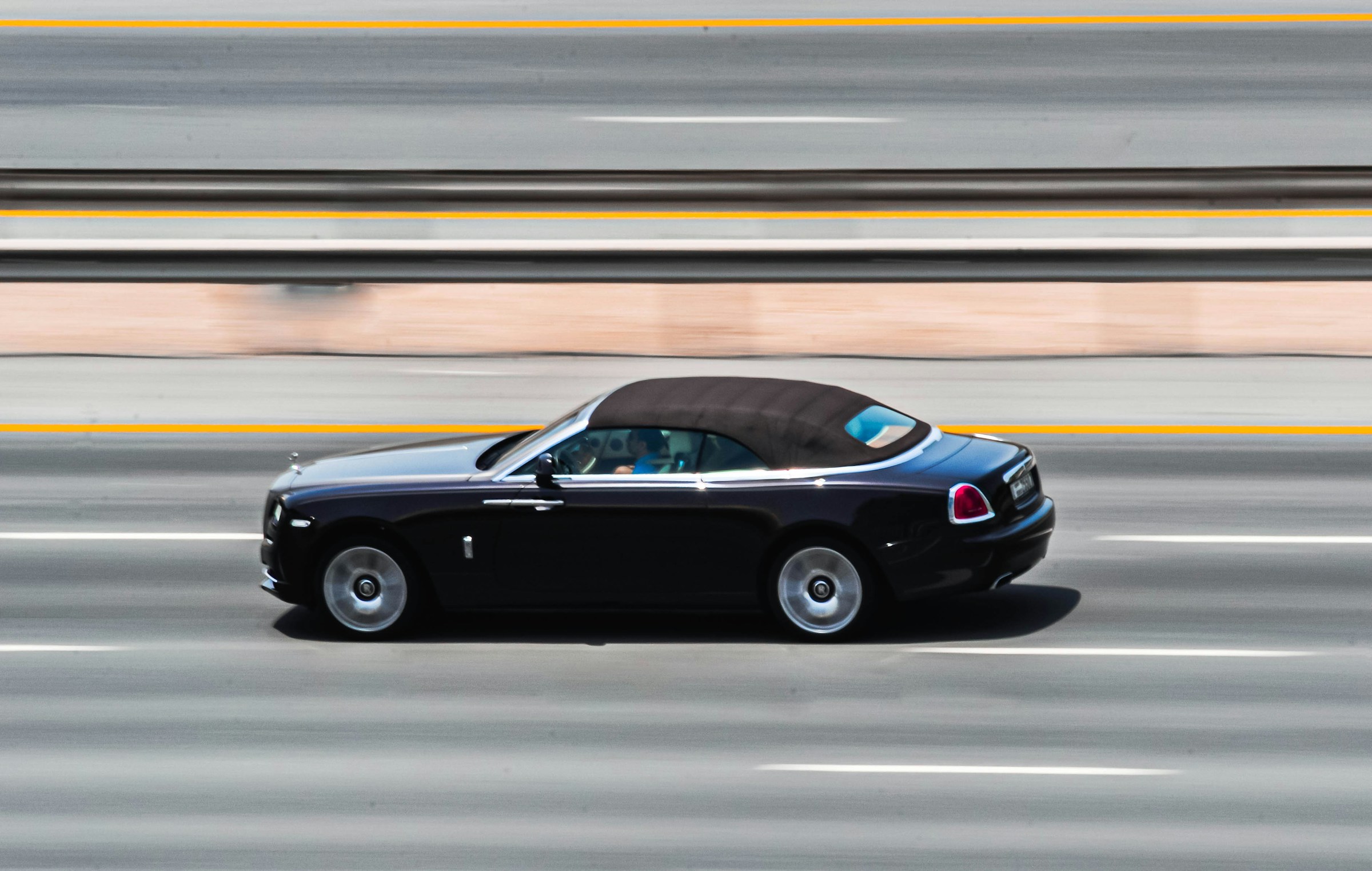 A Car on a highway img